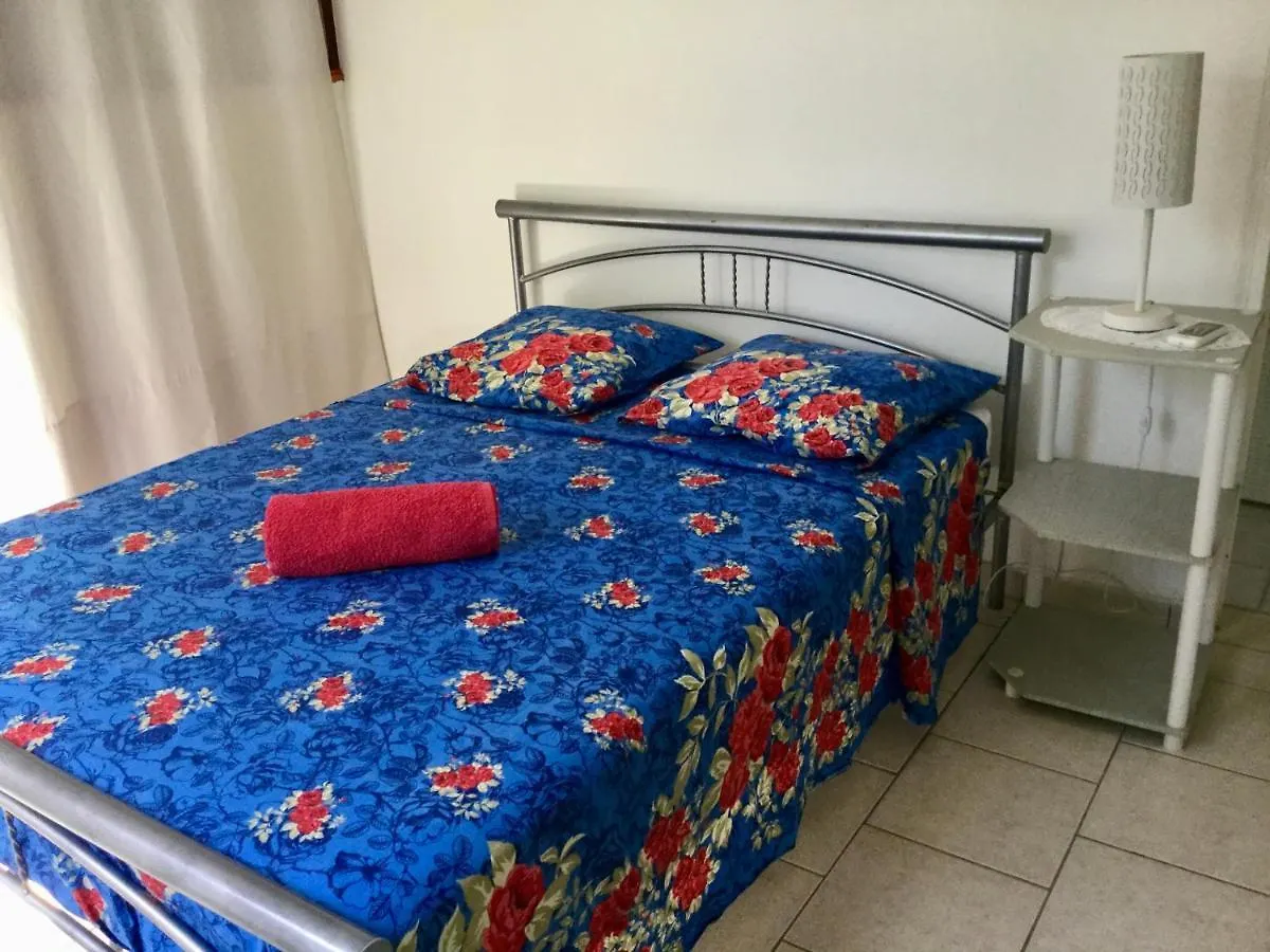 Chez Jocelyne Pres Des Sources Chaudes Villa Bouillante