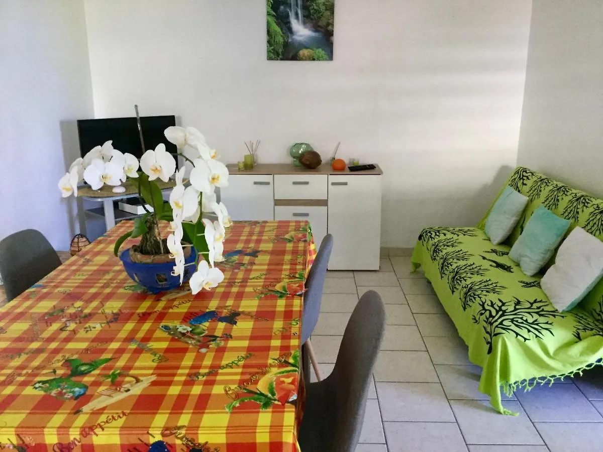Chez Jocelyne Pres Des Sources Chaudes Villa Bouillante Guadeloupe